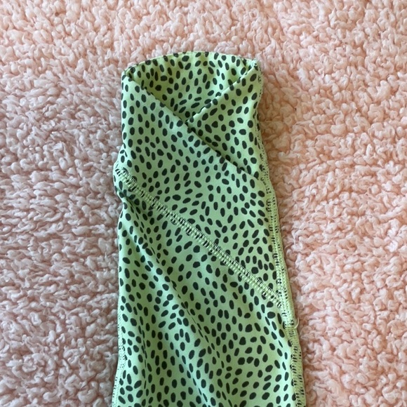 CALIA Patterned High Waisted Leggings - Picture 3 of 4